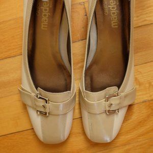 Rare Magdesians Vintage Buckle Toe Pumps